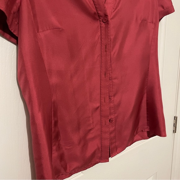 Ann Taylor Loft Satin Button Up Blouse - Picture 4 of 7